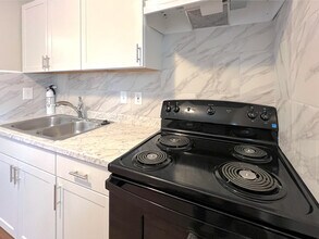 531 Gresham Park Dr in Marietta, GA - Foto de edificio - Building Photo