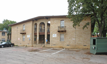 Ederville Apartments in Fort Worth, TX - Building Photo - Building Photo