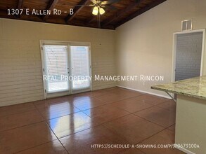 1307 E Allen Rd in Tucson, AZ - Building Photo - Building Photo