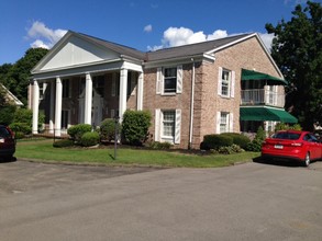 Imperial Gardens in Meadville, PA - Building Photo - Building Photo