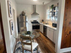 167 Crest St in Hot Springs, AR - Foto de edificio - Building Photo