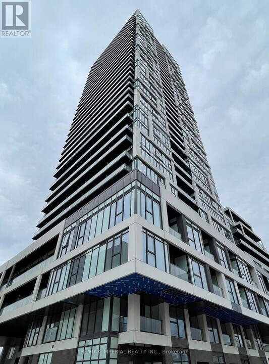 5-3505 Defries St in Toronto, ON - Building Photo