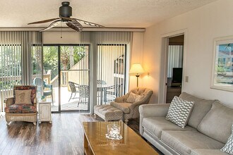 130 Ocean Hibiscus Dr in St. Augustine, FL - Building Photo - Building Photo