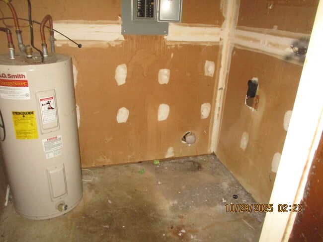 2804 Westgate Dr in Albany, GA - Building Photo - Building Photo