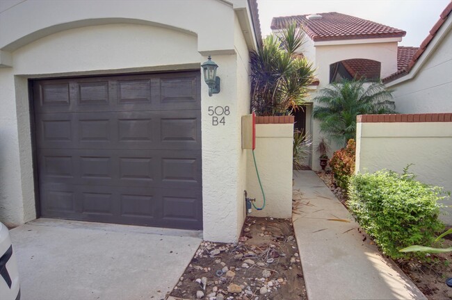 property at 508 Sea Oats Dr