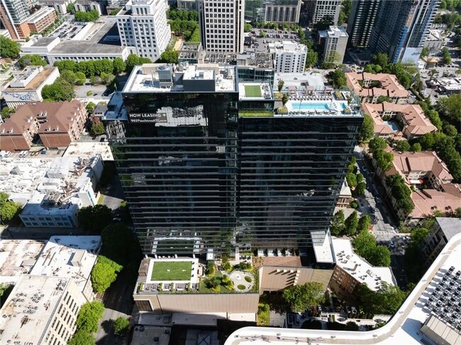 property at 903 Peachtree St NE
