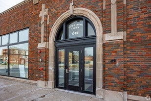 Bowstring Lofts in Davenport, IA - Building Photo