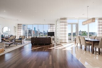 155 Cumberland St in Toronto, ON - Building Photo - Building Photo