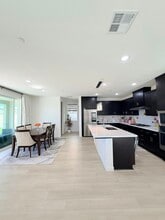 5396 High Vly Ln in Antioch, CA - Building Photo - Building Photo