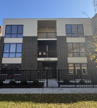 6029 S Champlain Ave in Chicago, IL - Building Photo - Building Photo
