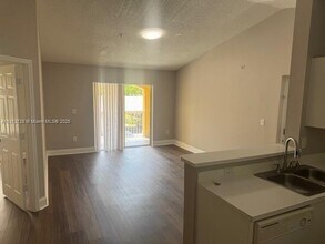 5580 NW 61st St in Coconut Creek, FL - Building Photo - Building Photo