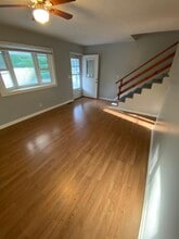 10 Holloway Dr, Unit B in Collinsville, IL - Building Photo - Building Photo
