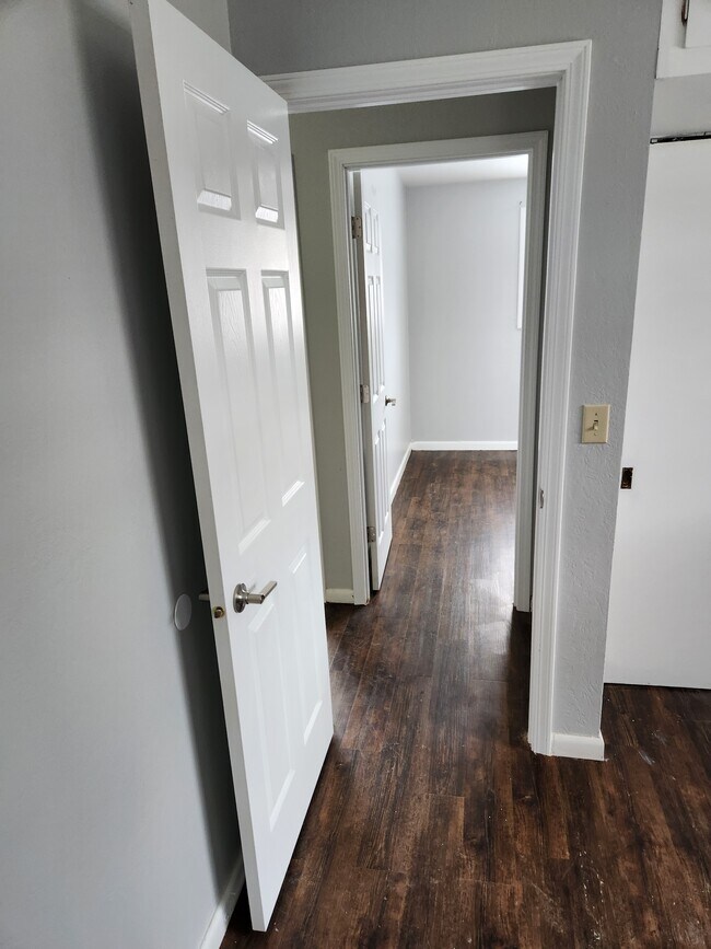 915 43rd St SE Rentals in Minot, ND