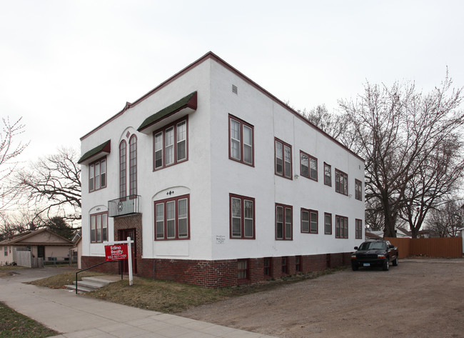 1615-1617 Lowry Ave N in Minneapolis, MN - Building Photo - Building Photo