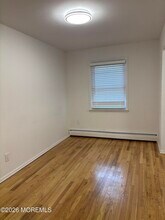 528 Main St in Avon By The Sea, NJ - Building Photo - Building Photo