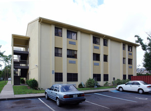 Johnson Manor in Orlando, FL - Foto de edificio - Building Photo