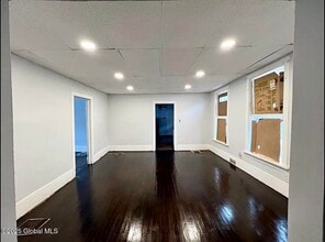 146 S Main St in Gloversville, NY - Building Photo - Building Photo