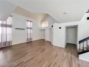 67 Sea Holly Way in Henderson, NV - Building Photo - Building Photo