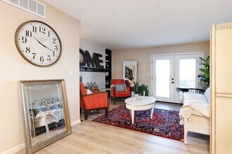 308 Twykingham Pl in Manhattan, KS - Building Photo - Building Photo