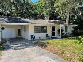 5710 Alto Ave in Port Richey, FL - Building Photo