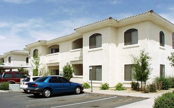 Desert Breeze Villas in Phoenix, AZ - Building Photo - Other