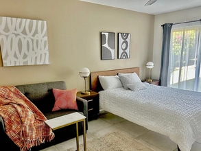 3155 E Ramon Rd, Unit 407 in Palm Springs, CA - Foto de edificio - Building Photo