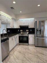 19253 Carolina Cir in Boca Raton, FL - Building Photo - Building Photo