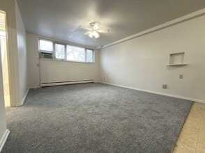 1936 Ford Parkway in St. Paul, MN - Building Photo - Building Photo