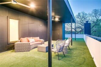 5427 Melrose Ave in Dallas, TX - Building Photo - Building Photo