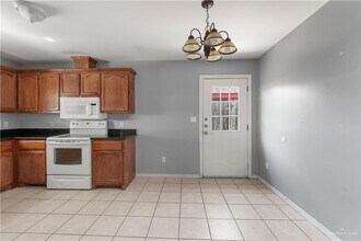 705 O Hare Dr in Edinburg, TX - Foto de edificio - Building Photo
