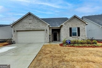 811 Pineberry Ct in Grayson, GA - Building Photo - Building Photo