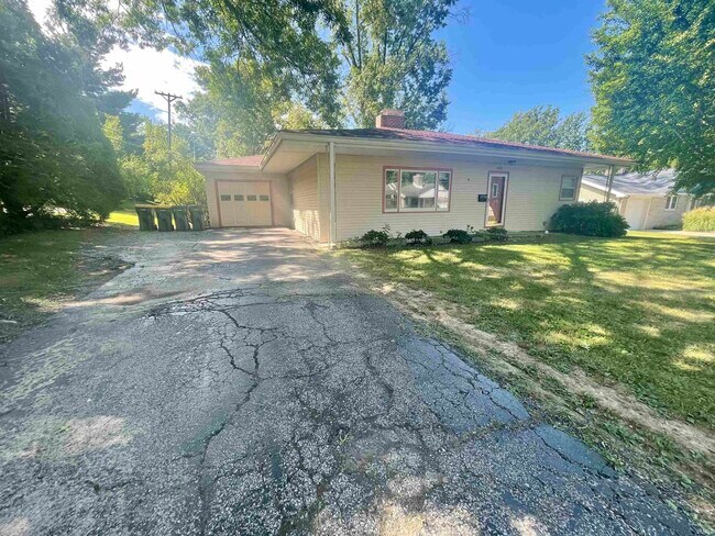 1822 E 2nd St in Bloomington, IN - Building Photo - Building Photo