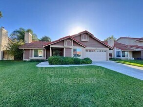 45627 Clubhouse Dr in Temecula, CA - Building Photo - Building Photo