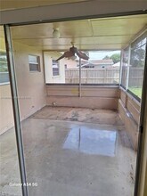 710 NW 77th Way in Pembroke Pines, FL - Building Photo - Building Photo