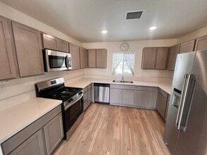 126 Halite Dr in Dayton, NV - Building Photo - Building Photo