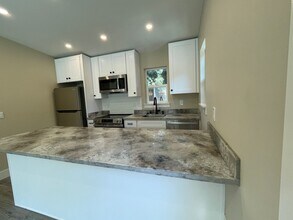 501 Gravenstein Hwy N in Sebastopol, CA - Building Photo - Building Photo