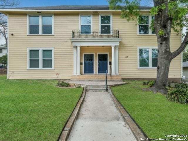 107 Willim St in Alamo Heights, TX - Building Photo