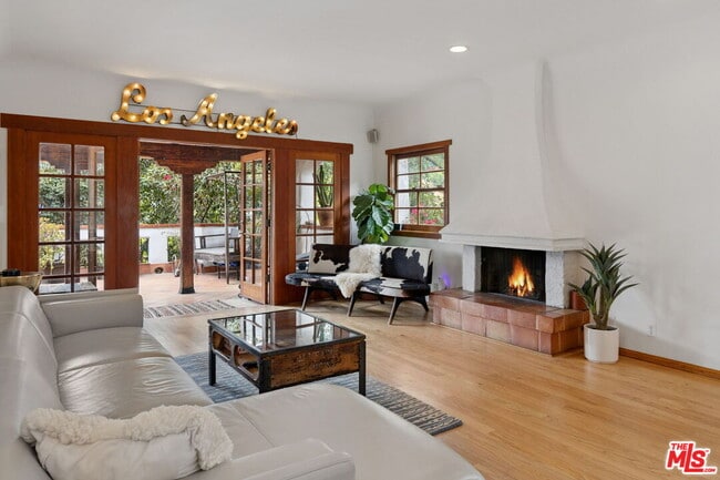 property at 334 Crane Blvd