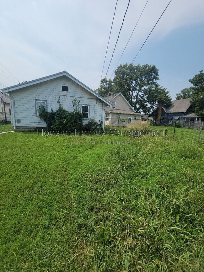 property at 2177 S Delaware St