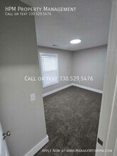 2497 Zircon St NE in Canton, OH - Building Photo - Building Photo