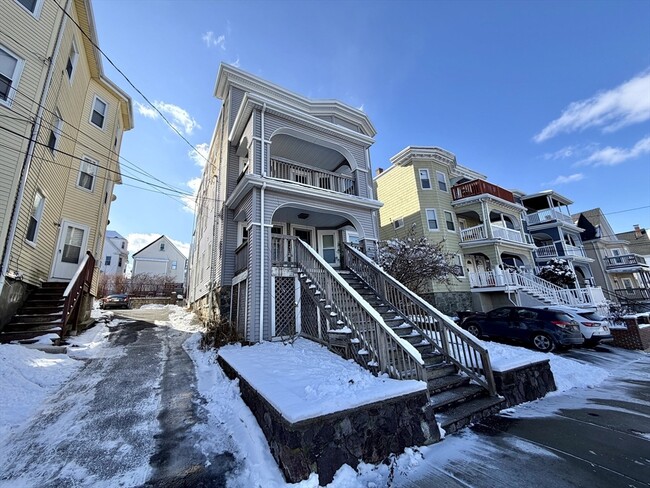 property at 21 Oakland Ave