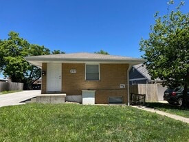 207 Highview Ave in Columbia, MO - Building Photo