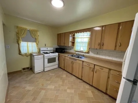 633 Indiana St in Rapid City, SD - Building Photo - Building Photo