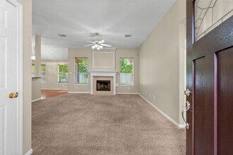 805 Courtland View in League City, TX - Foto de edificio - Building Photo