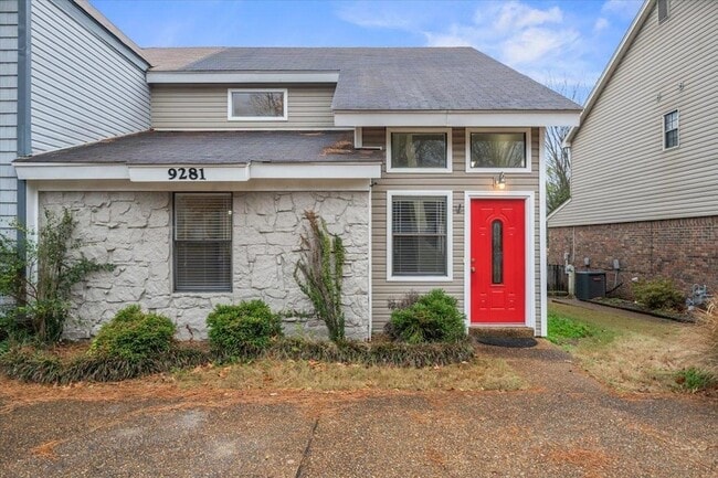 property at 9281 Fletcher Trace Pkwy