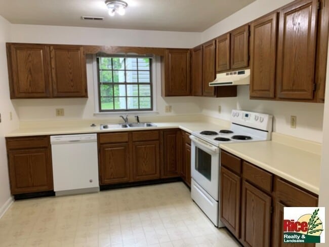 164 Franklin Parke Ct SW in Christiansburg, VA - Building Photo - Building Photo