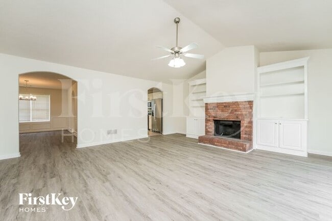 1159 Locust Dr in Bethlehem, GA - Building Photo - Building Photo