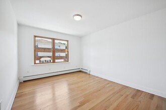 307 9th St in Fairview, NJ - Building Photo - Building Photo