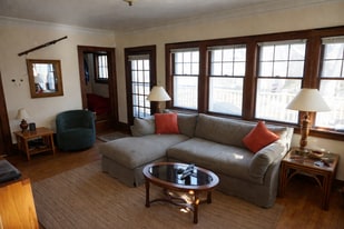 3009 N Frederick Ave in Milwaukee, WI - Building Photo