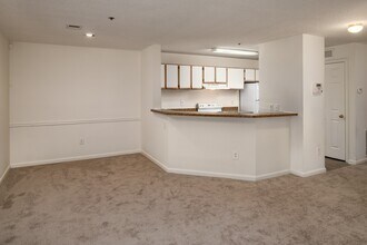 Wesley Hampstead Apartments at Lithia Springs in Lithia Springs, GA - Building Photo - Building Photo